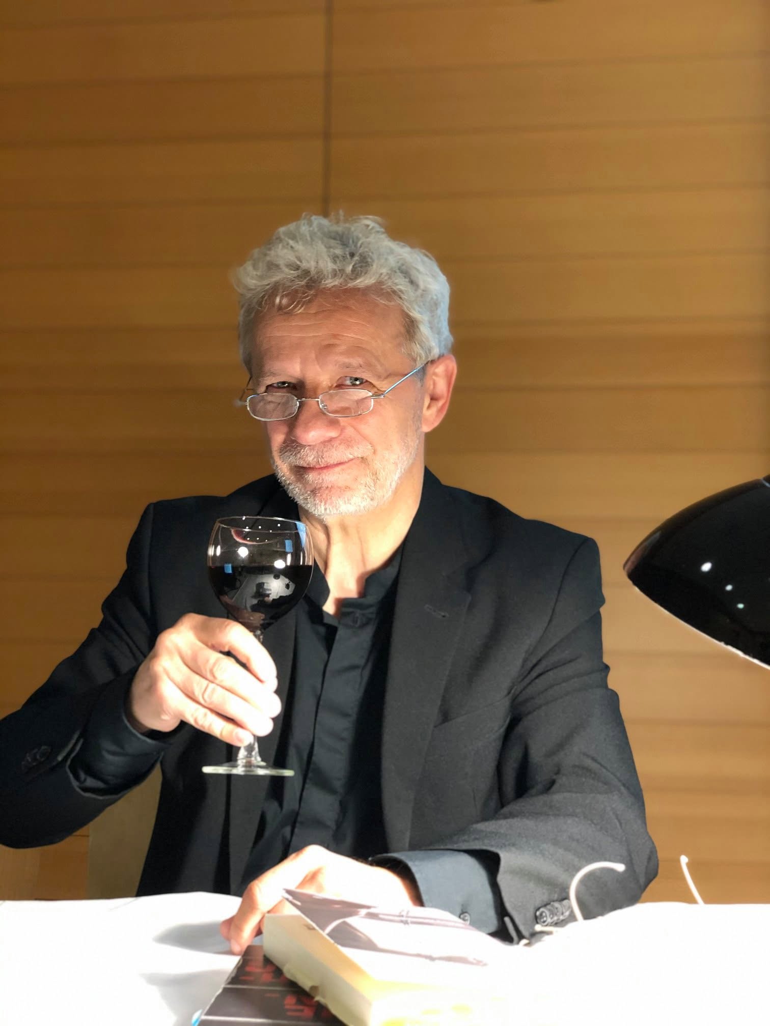 Bernd Hesse bei einer Lesung