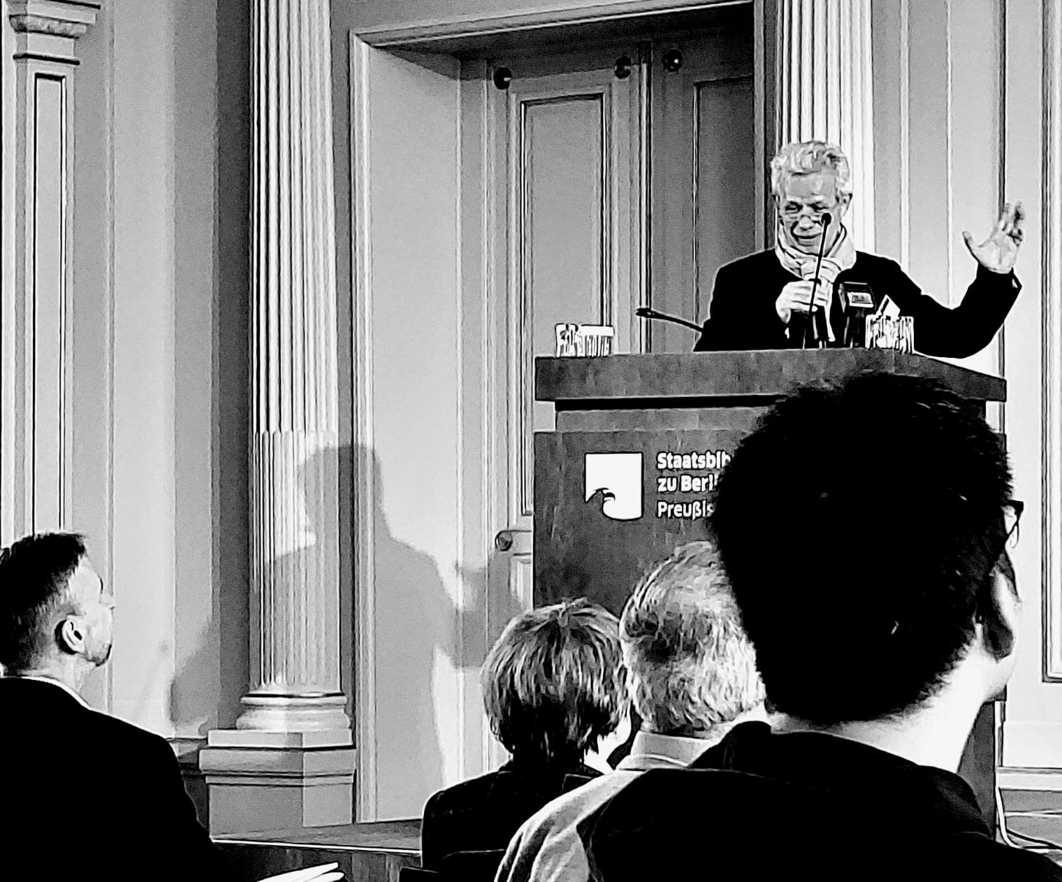 Bernd Hesse bei seinem Vortrag in der Staatsbibliothek zu Berlin