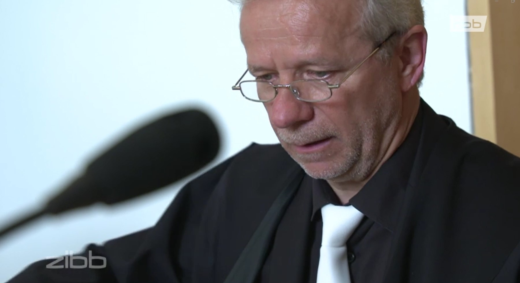 Einspieler mit Bernd Hesse während der zibb-Sendung