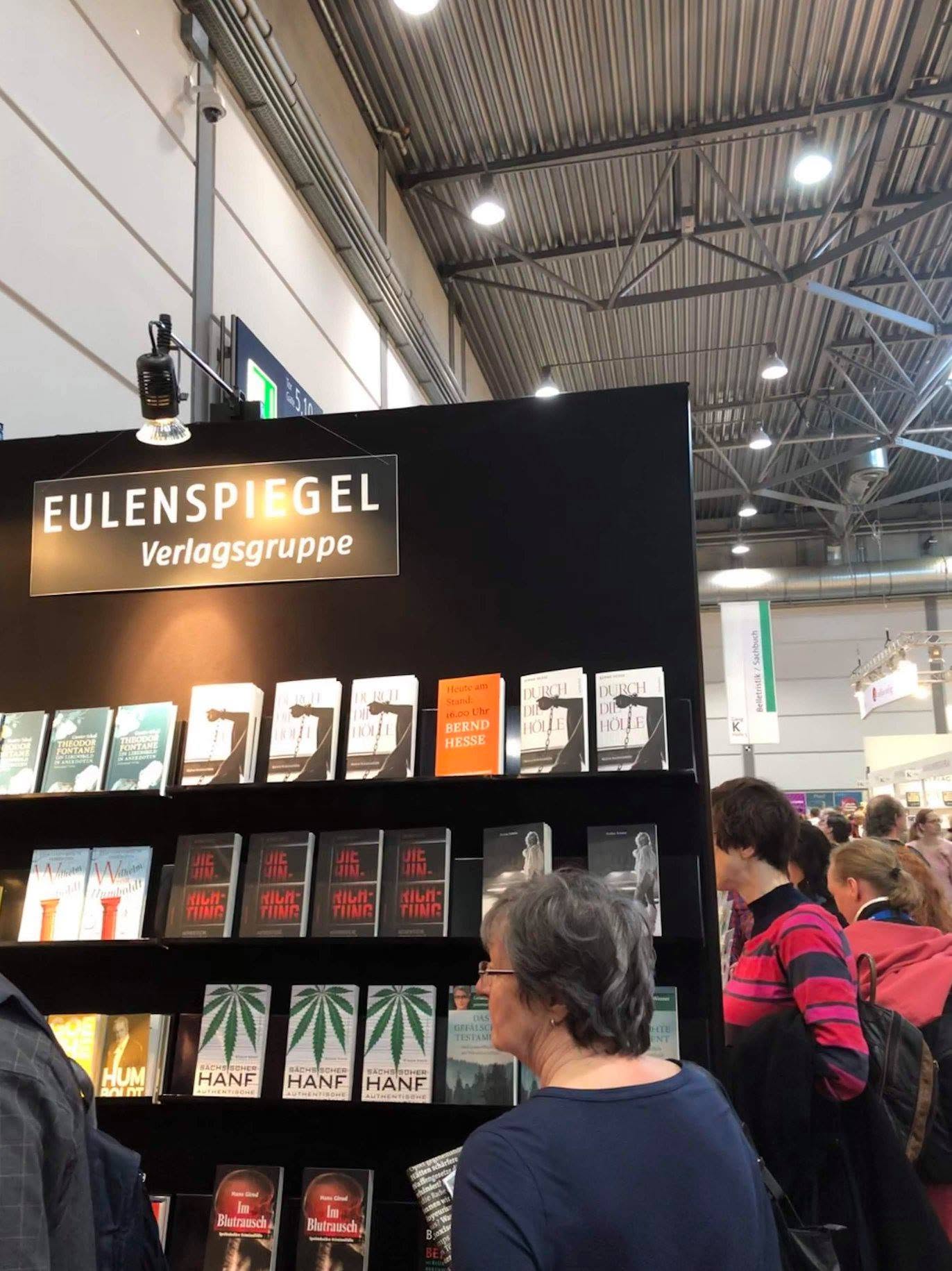 Bernd Hesse bei einer Signierstunde auf der Leipziger Buchmesse